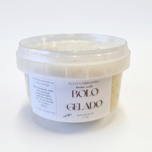 Bolo de Coco Caseiro / Moist Homemade Coconut Cake - Rufatto (aprox. 190g)