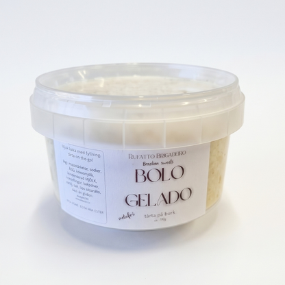 Bolo de Coco Caseiro / Moist Homemade Coconut Cake - Rufatto (aprox. 190g)