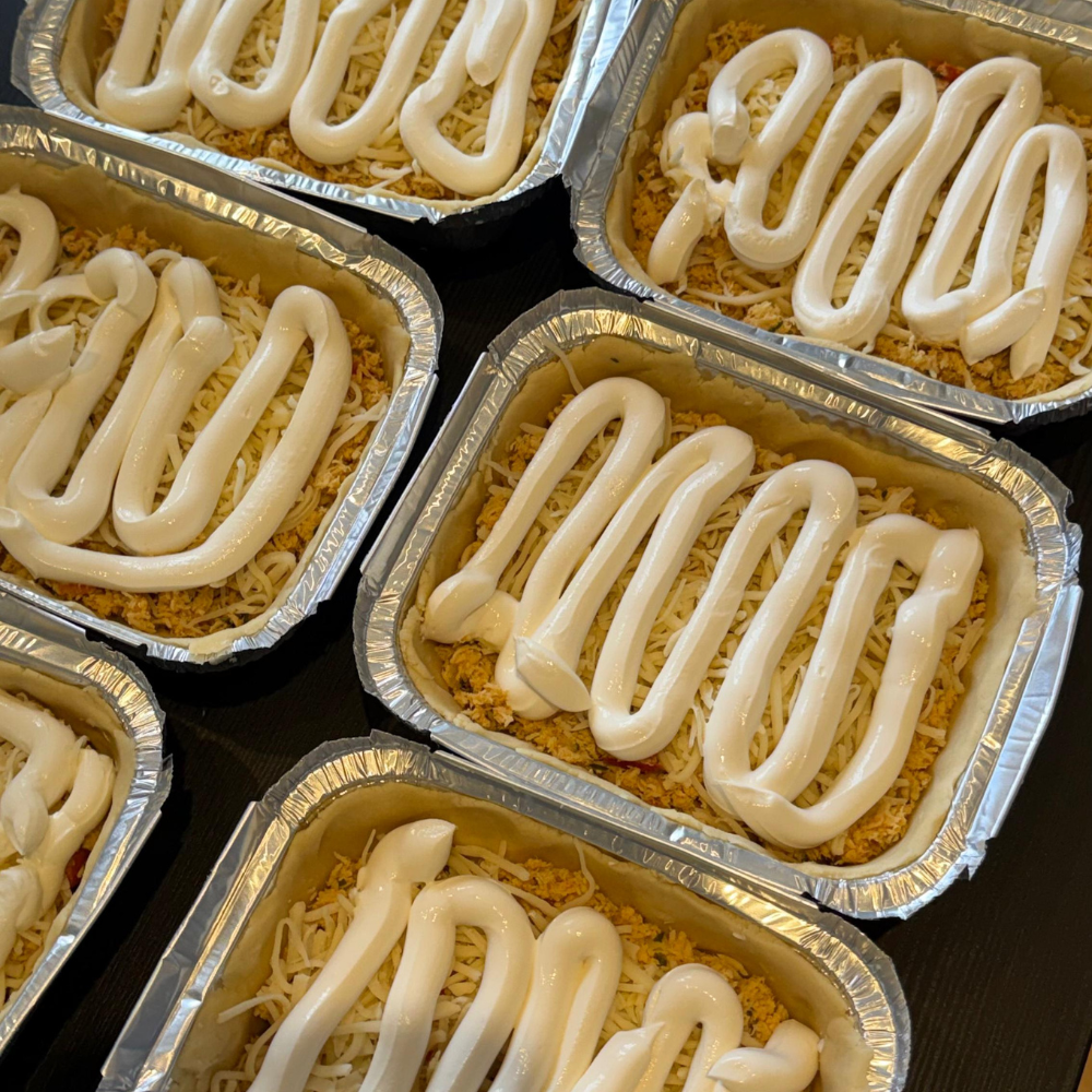 Empadão de Frango com Requeijão / Chicken Pie with Cream Cheese - Smaka Bra (350g)