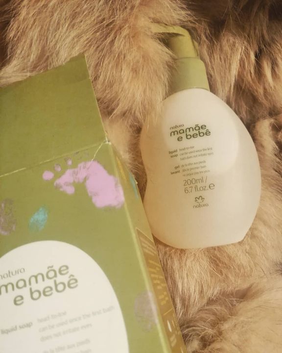 Baby Liquid Soap Head-To-Toe - Mamãe e Bebê (200ml)